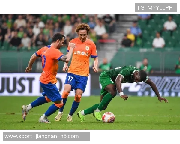 瓦科点射成功追平法比奥赛季罚点第三次破门展现出色状态 瓦科点射成功追平法比奥赛季罚点第三次破门展现出色状态